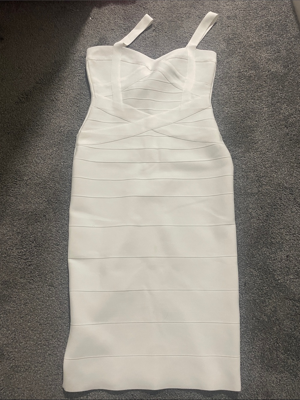 Sleek White Midi Bandage Dress with Straps